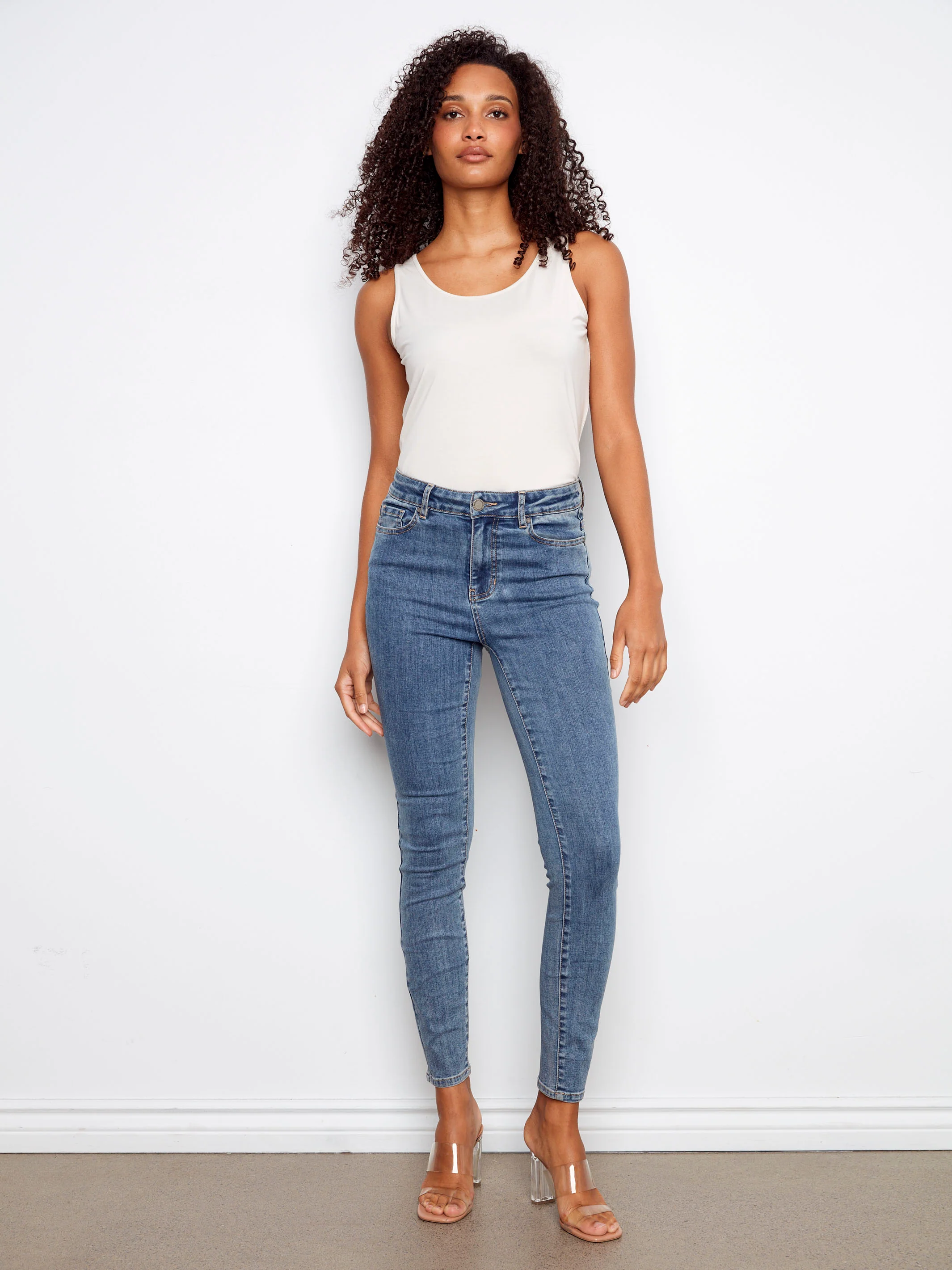 Carine Skinny Jeans - Medium Blue - Image 5