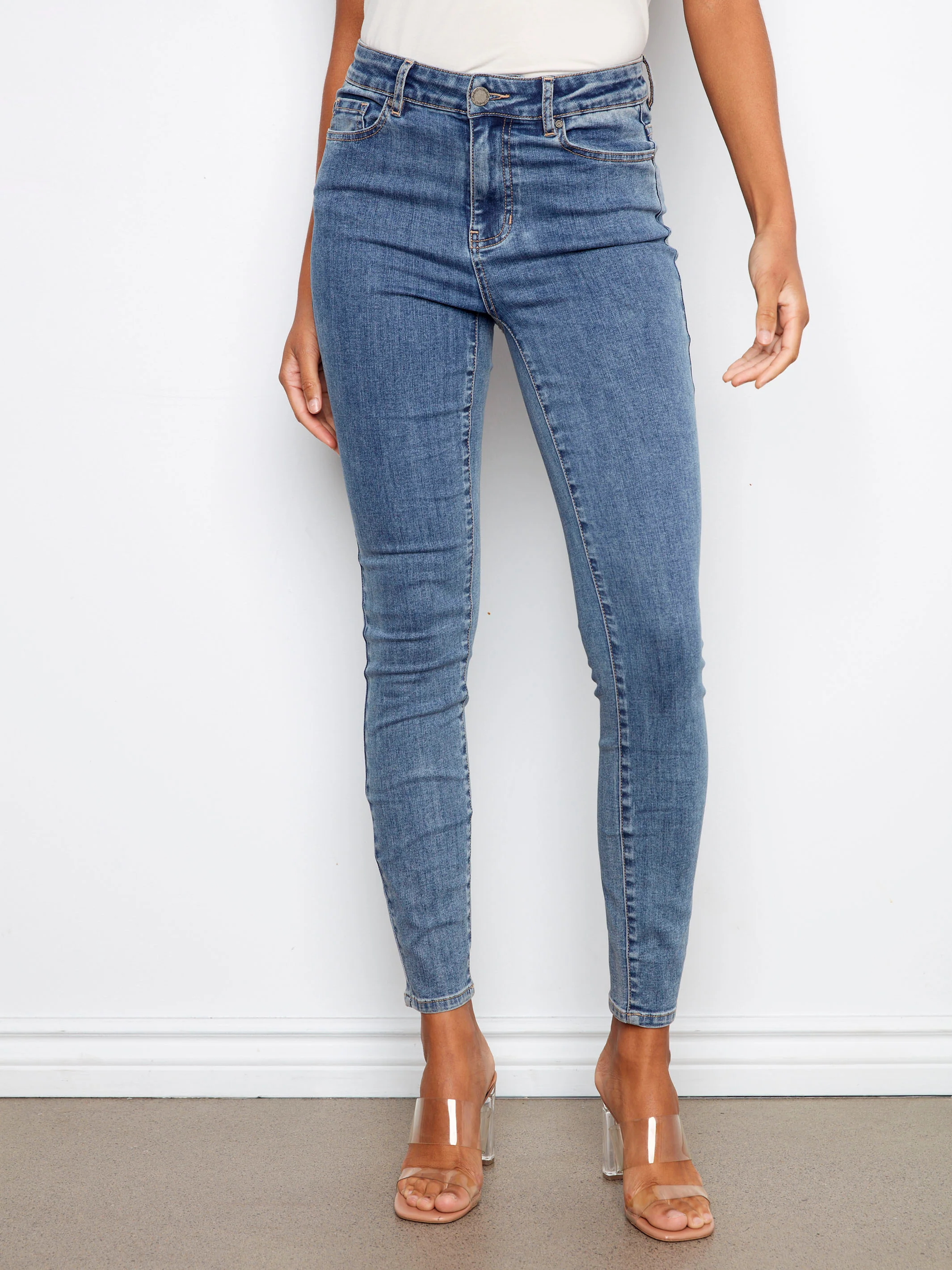 Carine Skinny Jeans - Medium Blue - Image 6