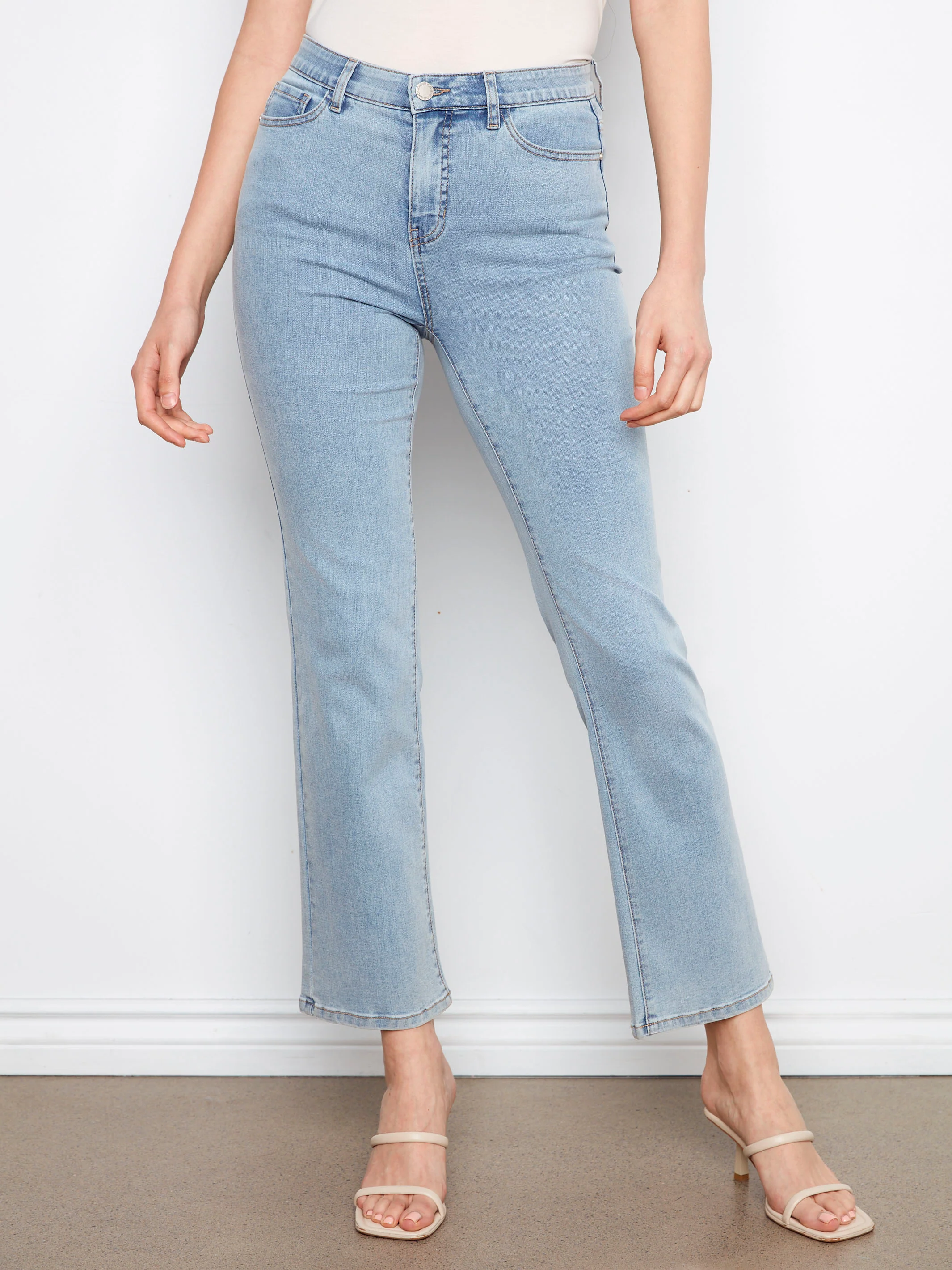 Charlotte Straight Leg Jeans - Light Blue - Image 5