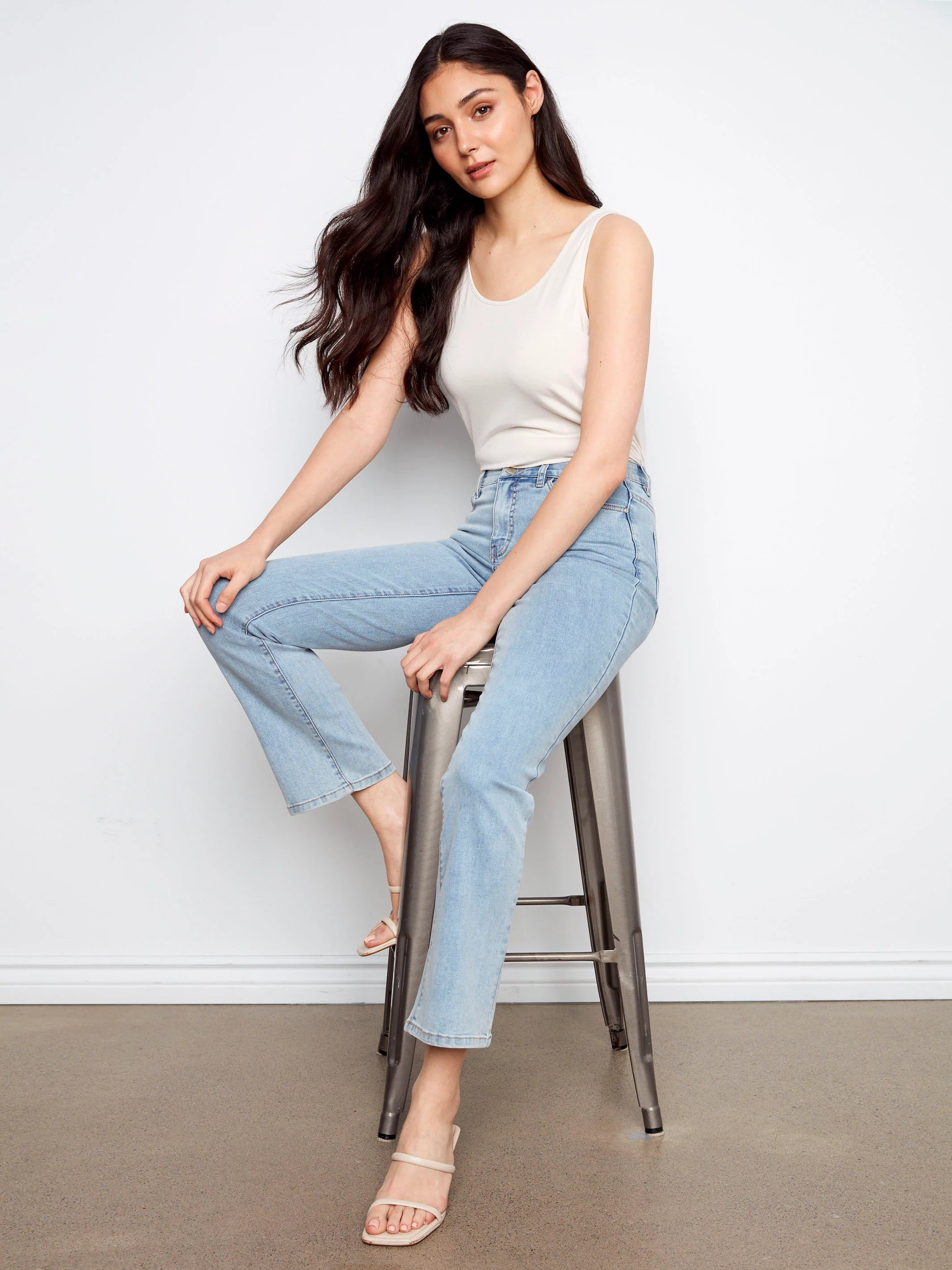 Charlotte Straight Leg Jeans - Light Blue - Image 6