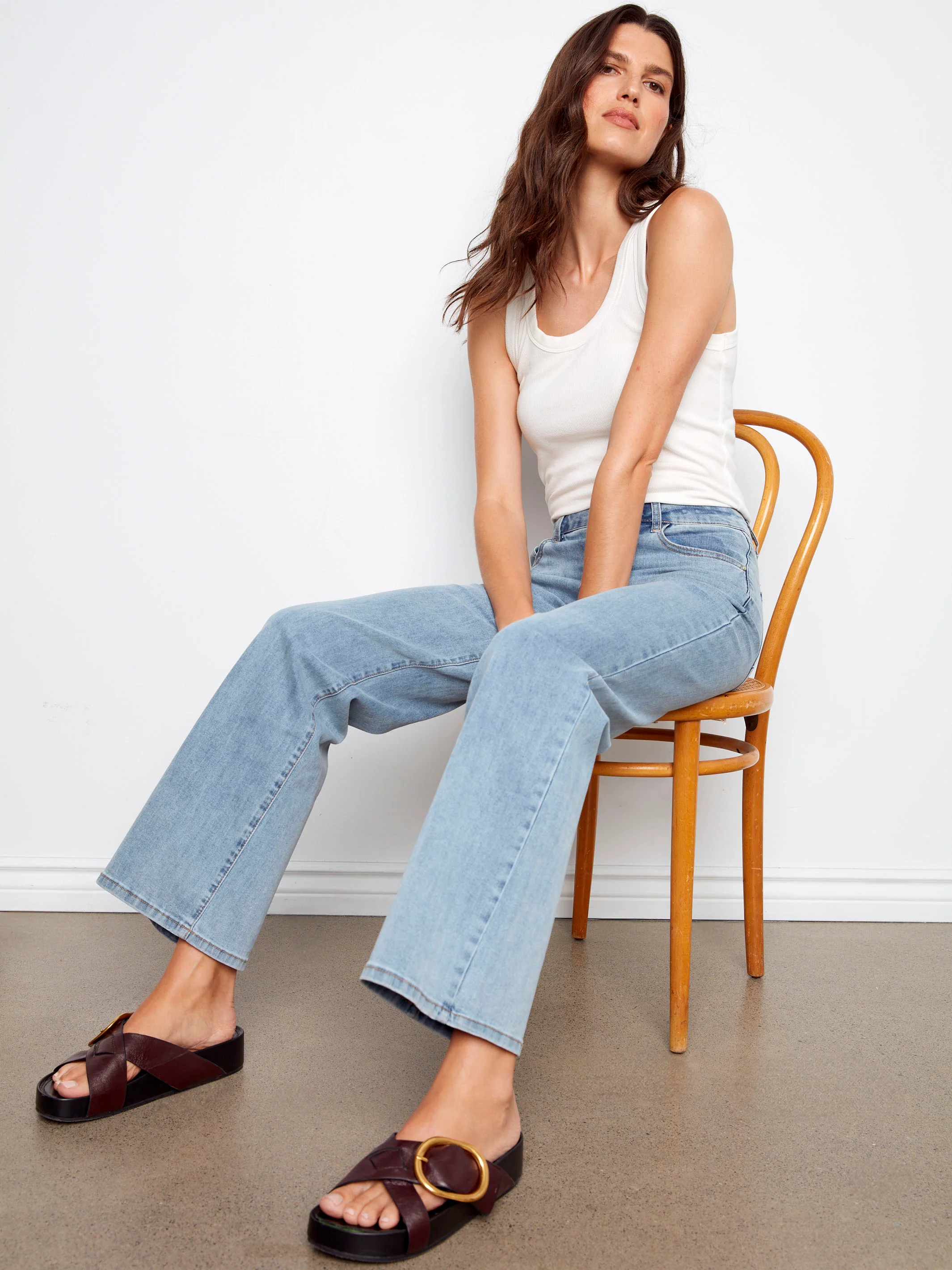 Chloe Wide Leg Jeans - Light Blue - Image 5