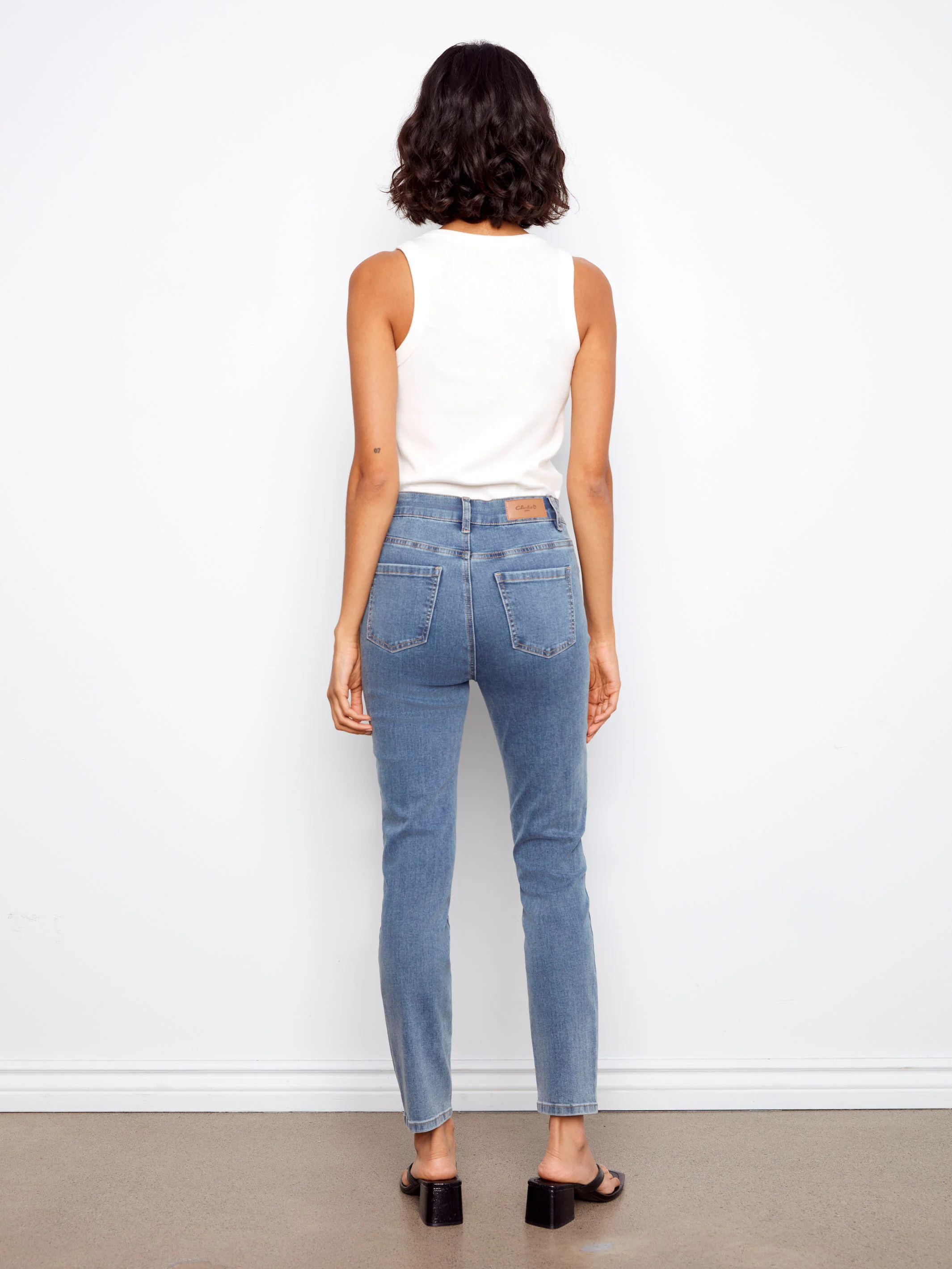 Claudia Slim Leg Jeans - Medium Blue - Image 4