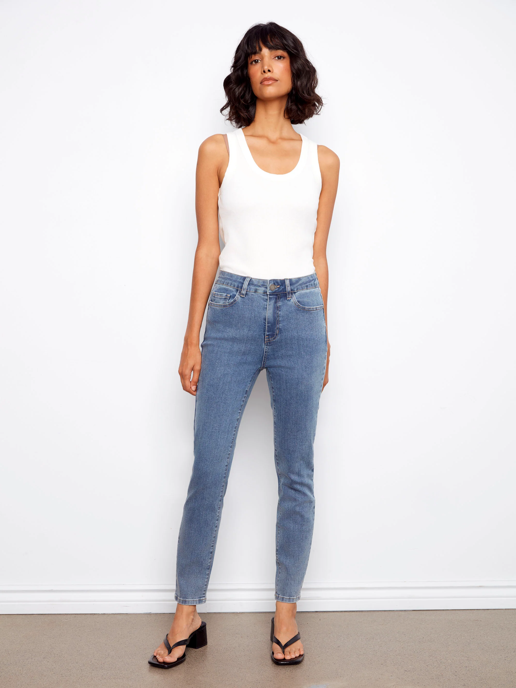 Claudia Slim Leg Jeans - Medium Blue - Image 5