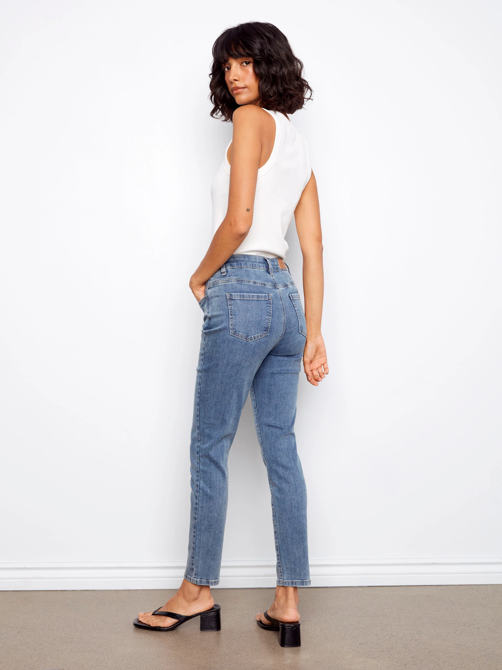 Claudia Slim Leg Jeans - Medium Blue - Image 6