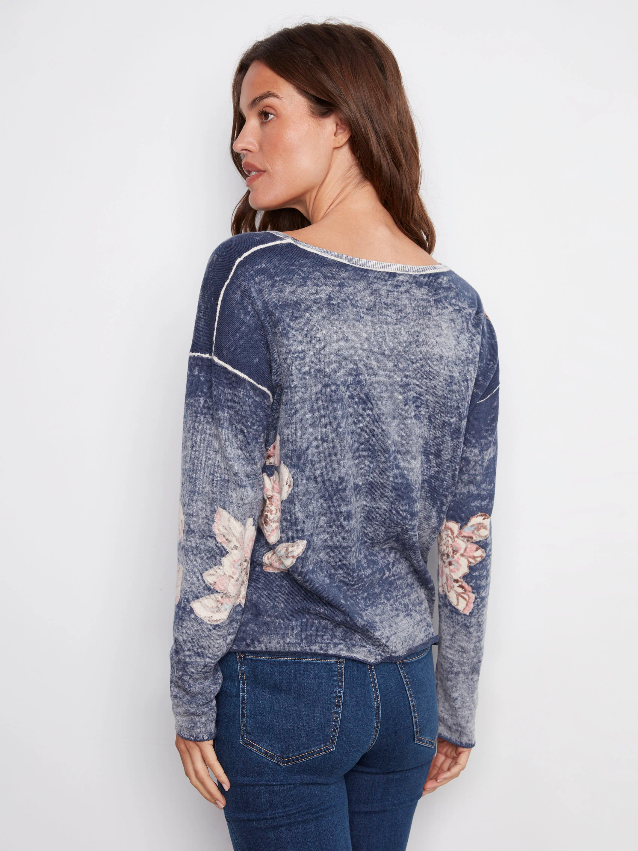 Reversible Floral V-Neck Sweater - Denim - Image 6